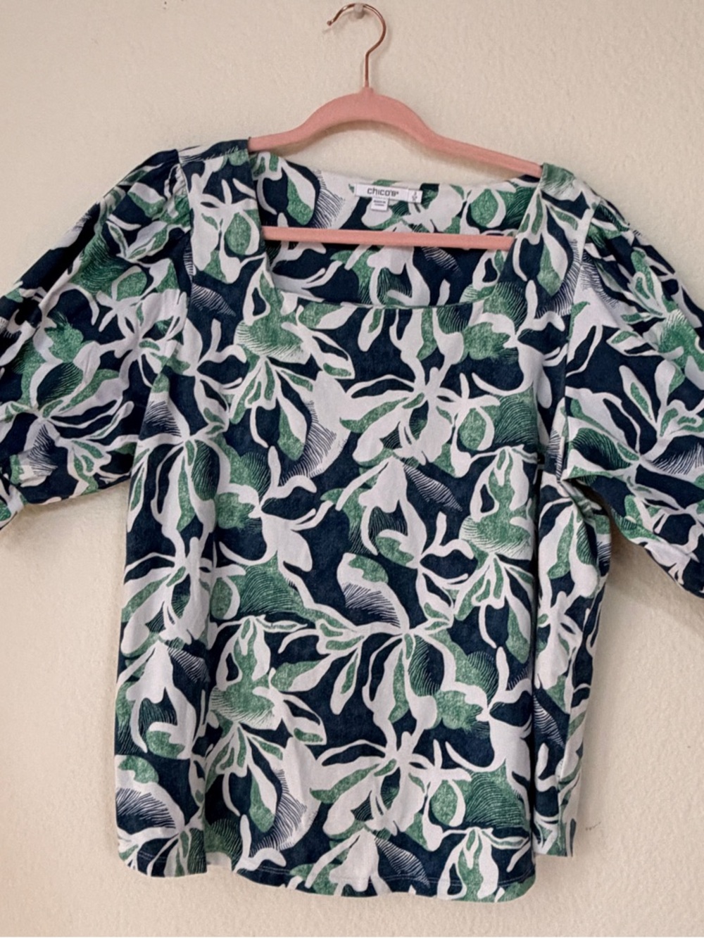 Chico’s Blue Green Floral Cotton Blouse XL Puff Sleeve Square Neck Stretch Top - Picture 2 of 9